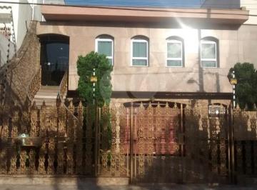 Casa · 300m² · 4 Quartos · 6 Vagas · Casa com 4 quartos à venda em Vila paiva - SP