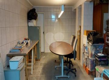 Casa · 267m² · 4 Quartos · 4 Vagas · Casa de vila com 4 quartos à venda em Carandiru - SP