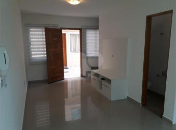 Casa · 100m² · 3 Quartos · 2 Vagas · Condomínio com 3 quartos à venda em Vila irmãos arnoni - SP