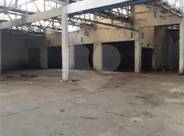 Comercial · 200m² · 6 Vagas · Prédio inteiro à venda em Vila albertina - SP