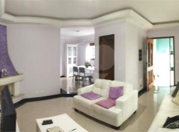 Casa · 200m² · 3 Quartos · 2 Vagas · Sobrado com 3 quartos à venda em Horto florestal - SP