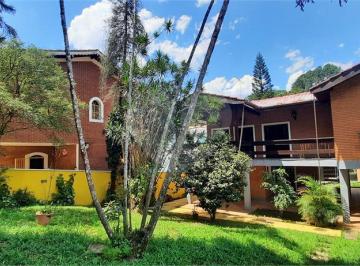 Casa · 243m² · 4 Quartos · 4 Vagas · Casa com 4 quartos à venda em Mantiqueira - SP
