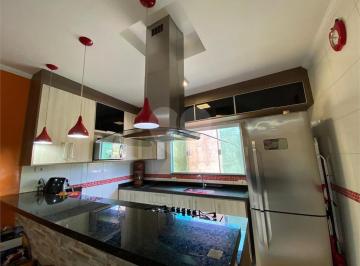 Casa · 230m² · 6 Quartos · 2 Vagas · Casa com 6 quartos à venda em Luiz fagundes - SP