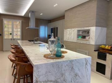 Apartamento · 264m² · 3 Quartos · 3 Vagas · Apartamento Alto Padrão Próximo ao Marista