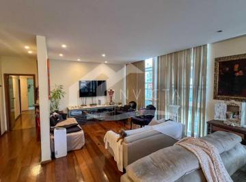 Apartamento · 195m² · 5 Quartos · 2 Vagas · Exclusividade em Ipanema Apartamento Frontal com 195 m², 4 Quartos, 2 Suítes e 2