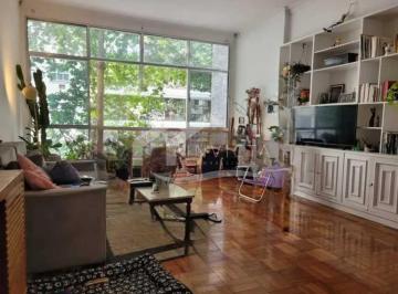Apartamento · 120m² · 3 Quartos · 1 Vaga · Confortável 3 Quartos em Rua Tranquila!!!