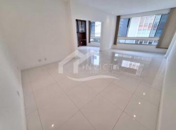 Apartamento · 120m² · 4 Quartos · 1 Vaga · Imperdivel com quatro quartos reformadíssimo em excelente localização.
