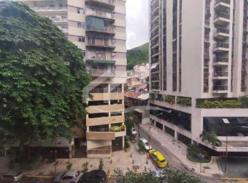 Apartamento · 120m² · 3 Quartos · maravilhoso três quartos em Copacabana