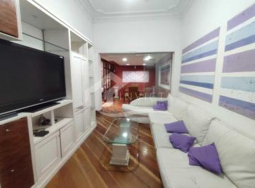 Apartamento · 103m² · 2 Quartos · Investimento Excepcional em Copacabana Apartamento Semi-Luxo com Vistas Deslumbr
