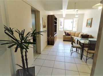 Apartamento · 60m² · 2 Quartos · Apartamento térreo mobiliado com 2 dormitórios no Centro de Torres