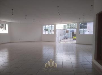 Foto 01 · Barracão comercial de alto padrão no Jardim São Jorge, Valinhos-SP: 2 banheiros e 204m² de área!