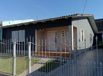 480774_i24738l1845n9_480774666350e3dd062.jpg · Casa ampla com 3 dormitorios.