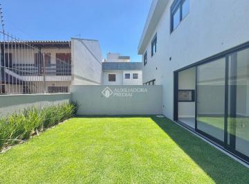 Casa · 174m² · 3 Quartos · 2 Vagas · Sobrado de 3 suítes no bairro Bela Vista em Canoas