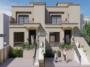 Casa · 136m² · 3 Quartos · 2 Vagas · Sobrado no bairro moinhos de vento