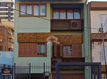 438473_i68y8L9729ovLq2SAeu1R_43847364e6a80e579ed.jpg · CASA 440M² EM PETRÓPOLIS PARA RESIDÊNCIA, COMÉRCIO OU MISTO