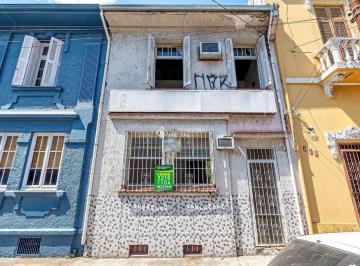 353297_ijWFPQ9434gn9w_35329763efbc305d060.jpg · Casa espaçosa e arejada, próxima do Desco e da Cristóvão Colombo, no bairro Floresta