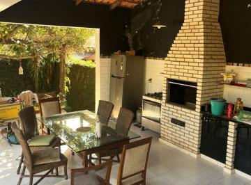 CHURRASQUEIRA · CASA TÉRREA 4 QTS COM PISCINA - OURO VERMELHO