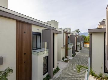 Casa de 4 quartos, São Sebastião · LANÇAMENTO na Praia de Camburi