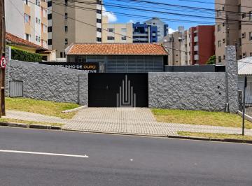 Casa · 100m² · 3 Quartos · 8 Vagas · Sobrado a venda no Bigorilho em Curitiba