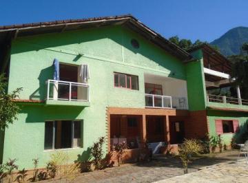 Casa de 8 quartos, Guapimirim · Sítio com 700 m2 construidos, terreno 19.000 m2 atende para pousada na C.Fina