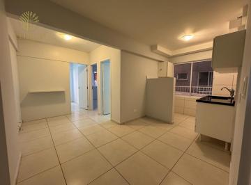 Apartamento · 45m² · 2 Quartos · 1 Vaga · Apartamento para alugar em Maringá, Zona 07, com 2 quartos, com 45 m², Edifício Chaplin Premium