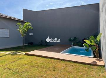 Casa · 300m² · 3 Quartos · 2 Vagas · Casa disponível para venda no bairro Osvaldo Rezende em Uberlândia MG