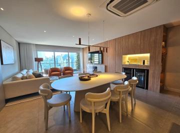 Apartamento · 171m² · 3 Quartos · 4 Vagas · Apartamento à venda - no Centro