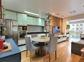 ca64d816-76fe-4a8b-b583-871a2c2979a1 · Agradável apartamento tipo para venda com 3 quartos, sendo 1 suíte, 81m²