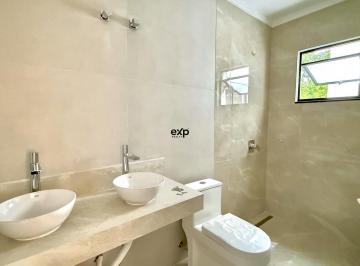 Casa · 175m² · 4 Quartos · 2 Vagas · Lindo Sobrado/Triplex Novo à venda em Curitiba no bairro Cajuru!