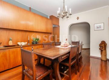 Apartamento · 212m² · 3 Quartos · 1 Vaga · Apartamento á Venda no Jardins com 212m², 3 quartos sendo 1 suíte, 1 vaga.