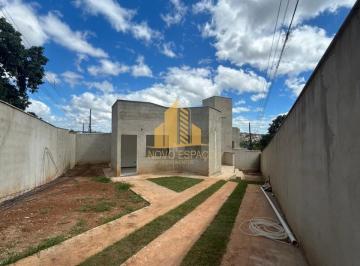 Casa · 110m² · 2 Quartos · 2 Vagas · Casa à venda - no Centro