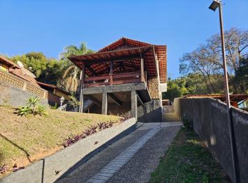 Casa · 250m² · 4 Quartos · 4 Vagas · Casa à venda no bairro Bonsucesso - Petrópolis/RJ