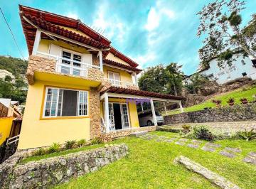 1b10defa373641a22f781e9ba506777a73cfe378 · Casa com 3 quartos  à venda, 206 m² por R$ 1.490.000 - Piratininga - Niterói/RJ