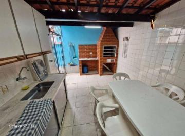 97162033f702ee972750626b65c33ae9ea029cb0 · Casa mobiliada no Bairro Jardim Imperador