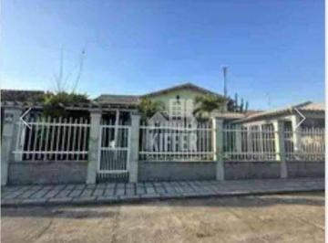 3959bb0e7a2e61f5a841e7df47a60f7b4b602aa5 · Casa com 3 quartos  para alugar, 227 m² por R$ 5.210/mês - Cordeirinho - Maricá/RJ