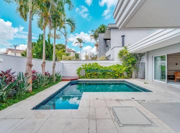 Casa · 400m² · 4 Quartos · 2 Vagas · Casa com 4 dormitórios, 400 m² - venda por R$ 3.700.000,00 ou aluguel por R$ 20.450,00/mês - Urbanov