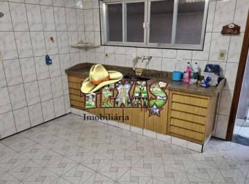 Casa · 254m² · 3 Quartos · 2 Vagas · SOBRADO A VENDA NA VILA TOLSTOI