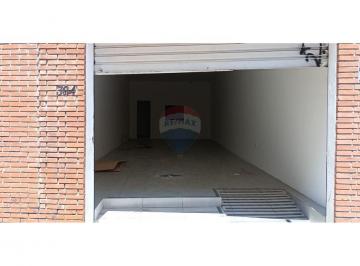 Comercial · 180m² · 1 Vaga · Alugue Loja no Centro de Sorocaba! 180m² Disponível