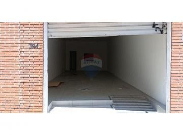 Comercial · 180m² · 1 Vaga · Alugue Loja no Centro de Sorocaba! 180m² Disponível