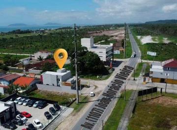 Comercial · 240m² · 3 Quartos · 5 Vagas · Sala comercial + Sobrado no Balneário Paese á 550 metros da praia em Itapoá-SC!