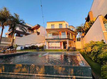 Casa · 440m² · 5 Quartos · 4 Vagas · Casa a venda com vista pro lago no Reserva da Serra Jundiaí