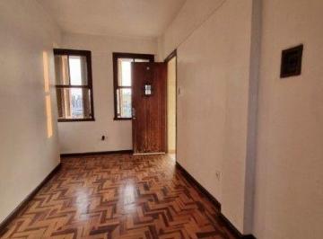 Apartamento · 43m² · 1 Quarto · Apartamento de frente com 1 dormitório para venda no bairro Cidade Baixa em Porto Alegre/RS.