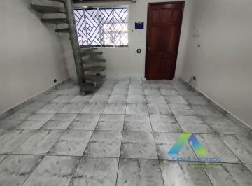 Casa · 132m² · 3 Quartos · 2 Vagas · Sobrado com 3 dormitórios e 2 vagas à três quadras do Metrô Sacomã!!
