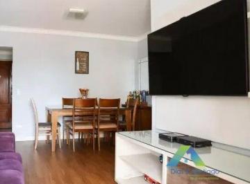 Apartamento · 64m² · 2 Quartos · 1 Vaga · Apartamento com 64m² com 02 quartos 02 banheiros proximo ao metro