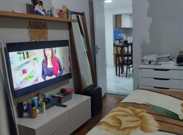 Casa · 70m² · 2 Quartos · 1 Vaga · Excelente Casa Terrea recém reformado com elétrica e hidráulica novas em localização privilegiada em