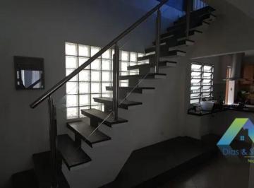 Apartamento · 180m² · 3 Quartos · 1 Vaga · Condomínio Edifício Elza Ayrosa Disessa - Apartamento Cobertura Duplex em 180m² com estrutura de sob