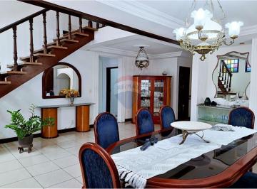 Casa · 300m² · 4 Quartos · Excelente Casa na Alameda das Algarobas