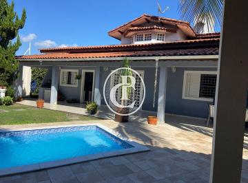 Rural · 190m² · 4 Quartos · 2 Vagas · Chácara,Caçapava,pertinho do asfalto