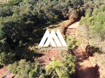Terreno · 6000m² · Vendo terreno rural de 6.000m² com água corrente e excelente localização!