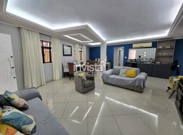 Casa · 250m² · 3 Quartos · 2 Vagas · Casa à venda no bairro Ponta da Praia